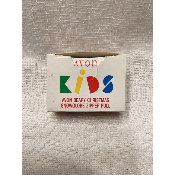 Avon Beary Christmas Snowglobe Zippers Pulls Teddy Bear New Old Stock Unused - Picture 3 of 7